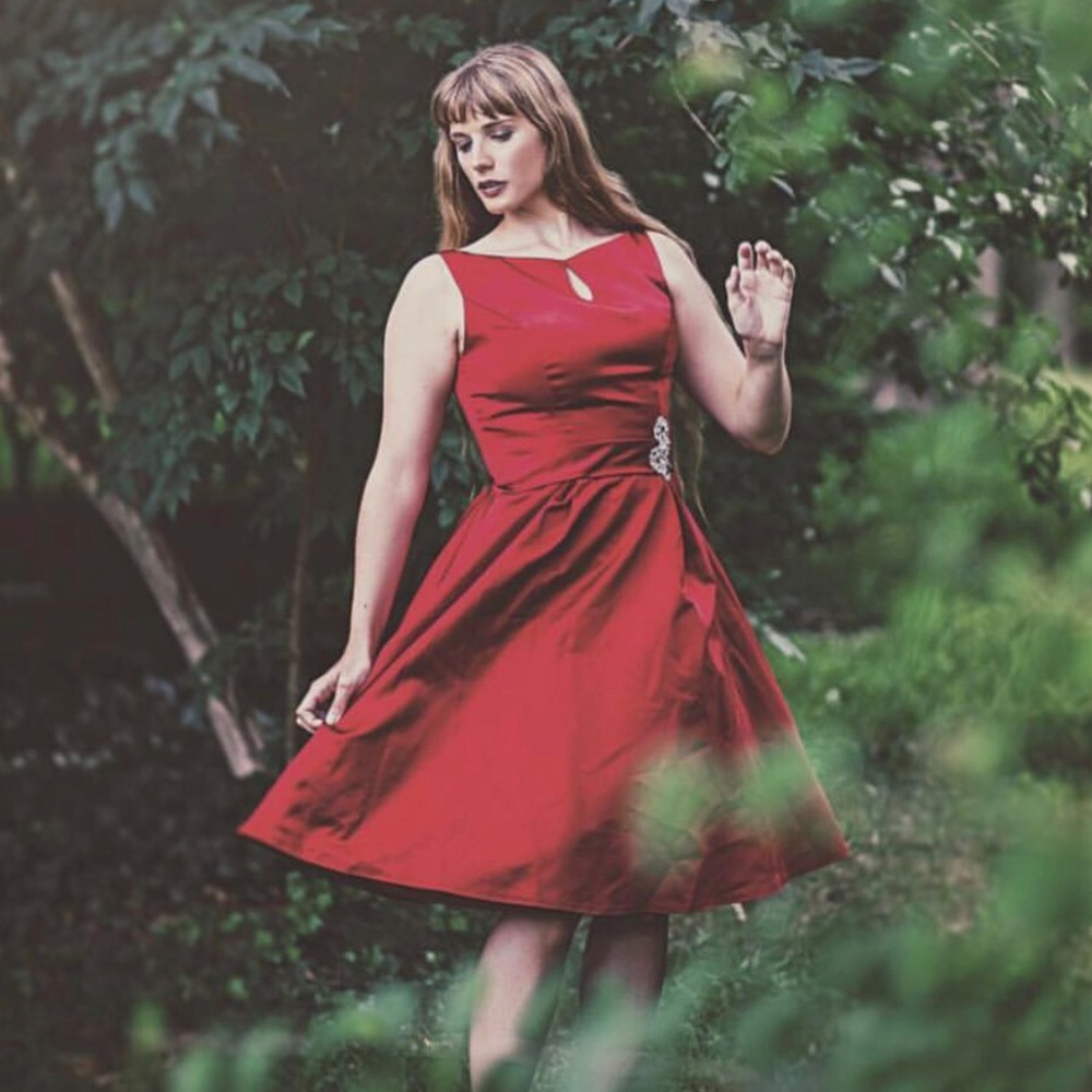 💔 RED SATIN DRESS💔 sad to see go!